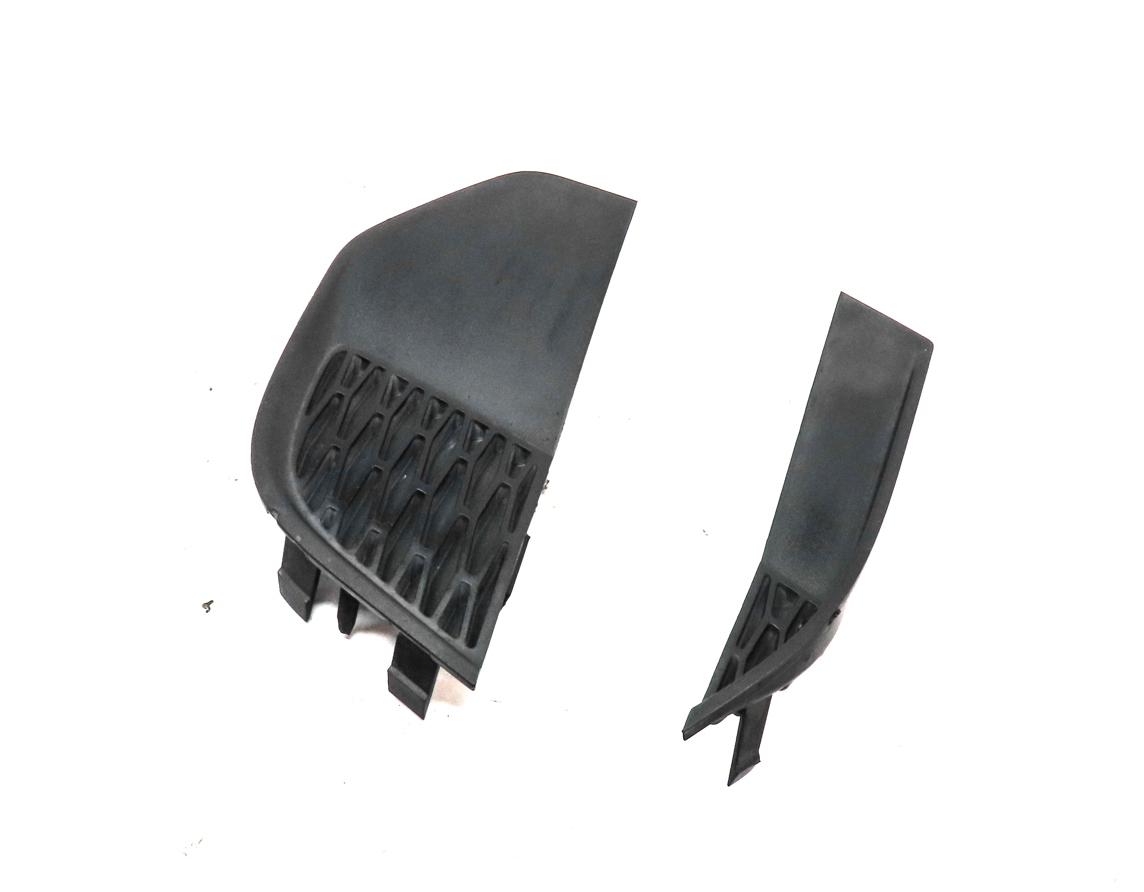 2016 LAND ROVER DISCOVERY SPORT (L550) FRONT LEFT BUMPER FOGHLIGHT GRILLE SET 2 — exact item pictured